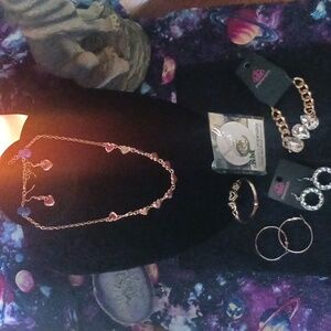 2 Paparazzi Jewelry Sets